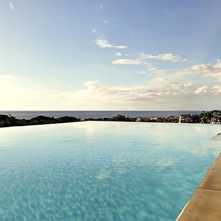 Ferienwohnung Luxury Penthouse With Infinity Pool & Stunning Sea View Flic-en-Flacq Exterior foto
