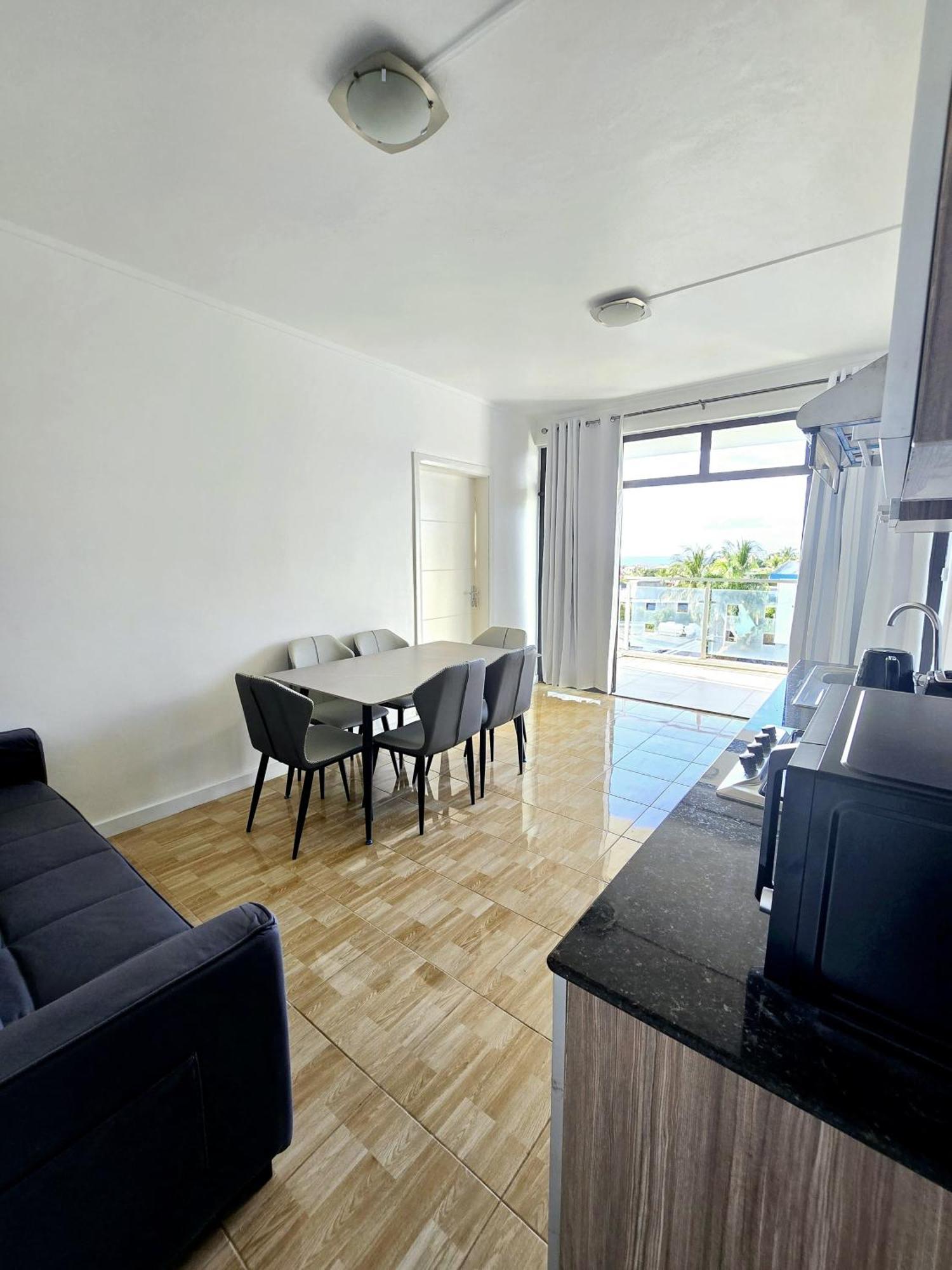 Ferienwohnung Luxury Penthouse With Infinity Pool & Stunning Sea View Flic-en-Flacq Exterior foto